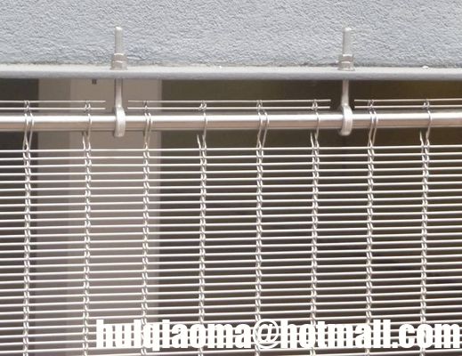 الواجهات الزخرفية نوع الشبكة MULTI-BARRETTE لمقسومات جدار الستائر الخارجية